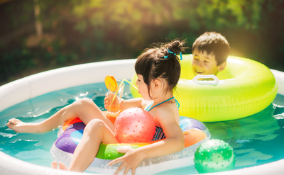 Poolwasser im Garten