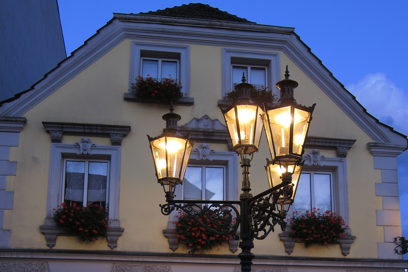 Straßenbeleuchtung Straßenbeleuchtung