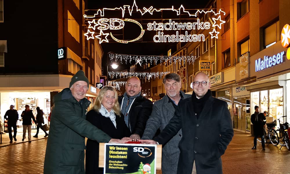 Simon Panke, Axel Wolff, Stefan Klar, Britta Bethe und Andreas Eickhoff (v.r.)