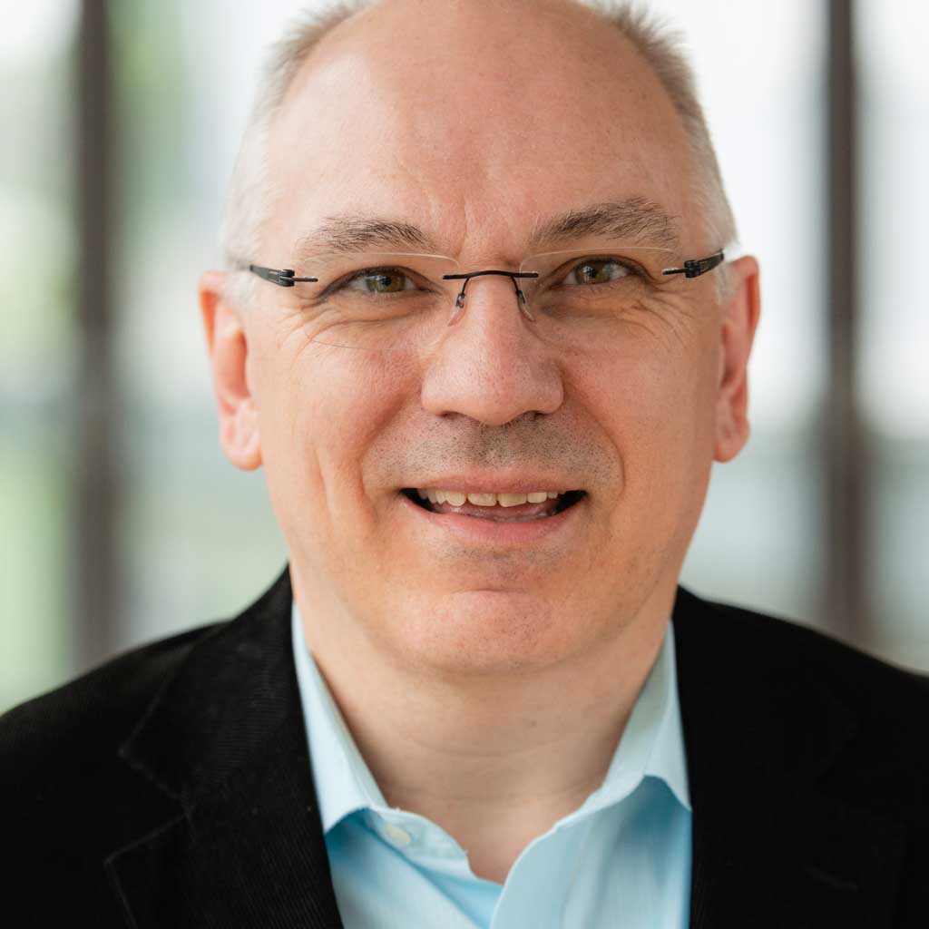 Porträtfoto Arno Gedigk